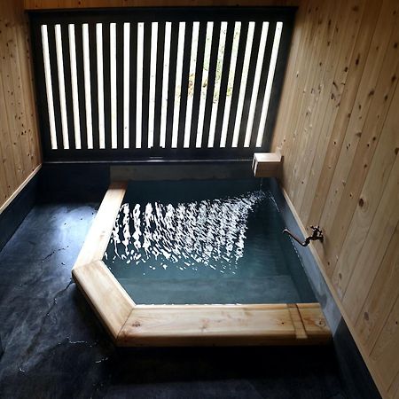 Kominka Neri（古民家煉り） Miyawaka Экстерьер фото